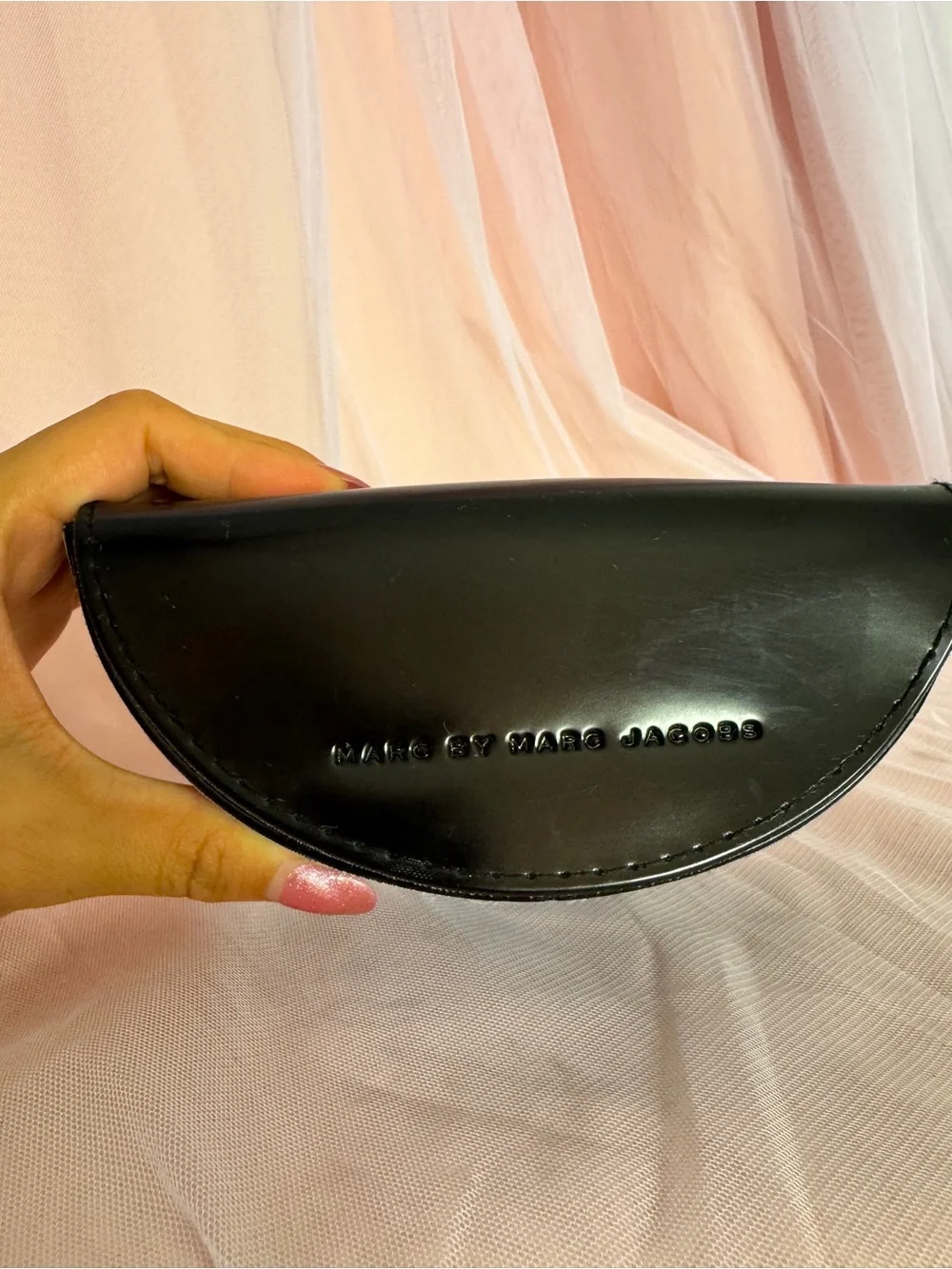 👛Marc by Marc Jacobs Black Leather Portable Hard Case for Glasses/Sunglasses
